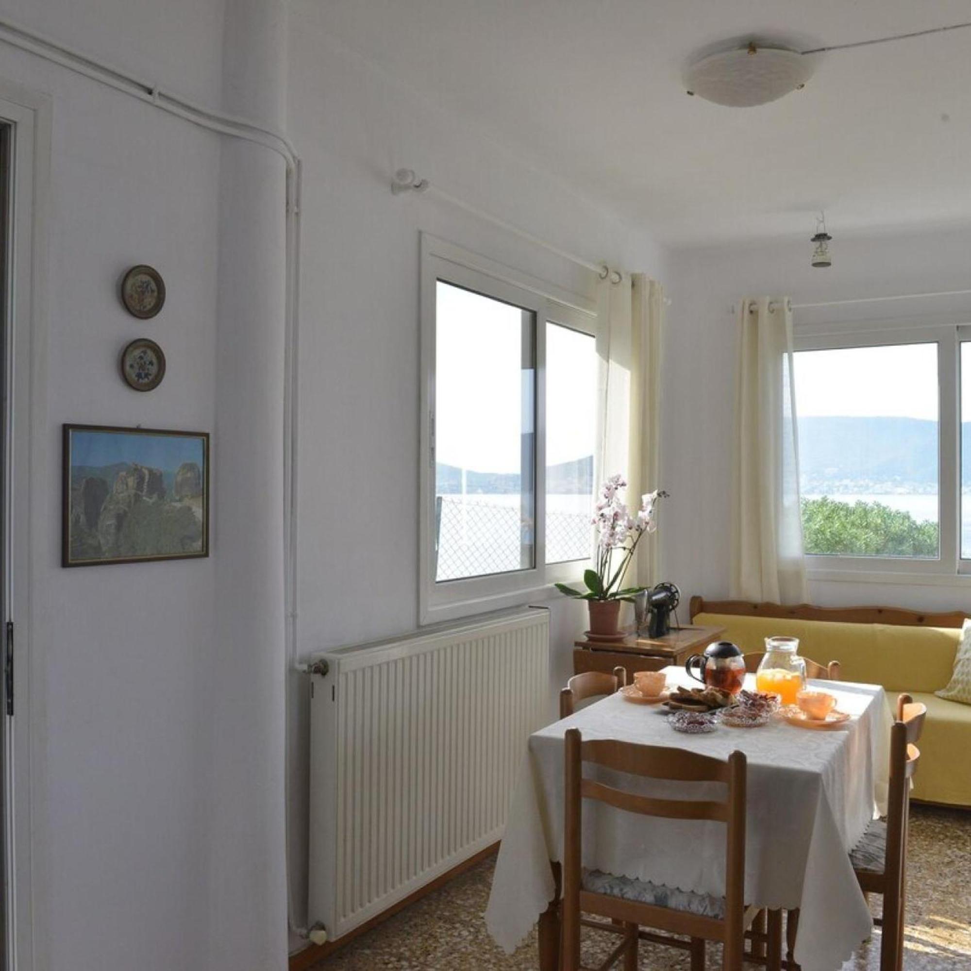 Salamis Beachfront House Buitenkant foto